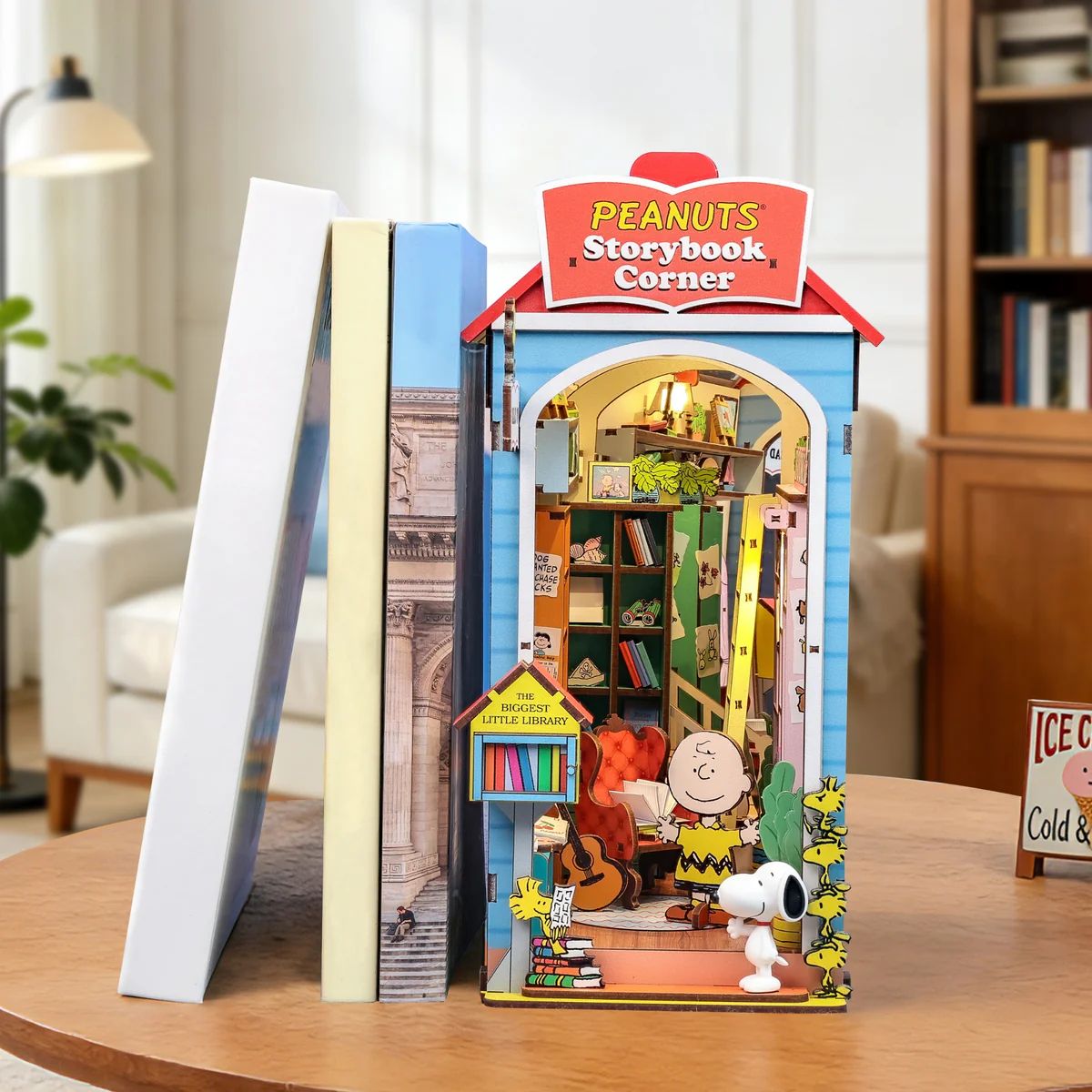 DIY Miniature bookend Peanuts Storybook corner HCB109